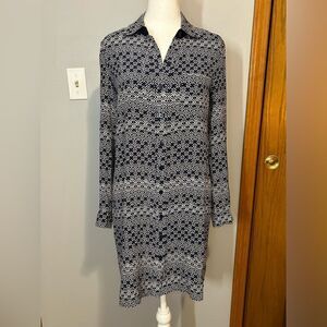 Diane Von Furstenberg silk navy‎ white printed lightweight shirt dress size 4